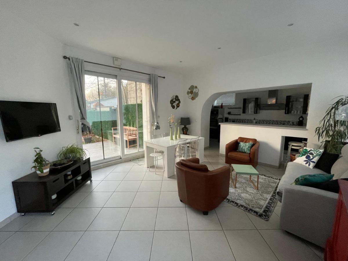 Maison Avec Vue Sur Le Chateau Orléans Exteriér fotografie